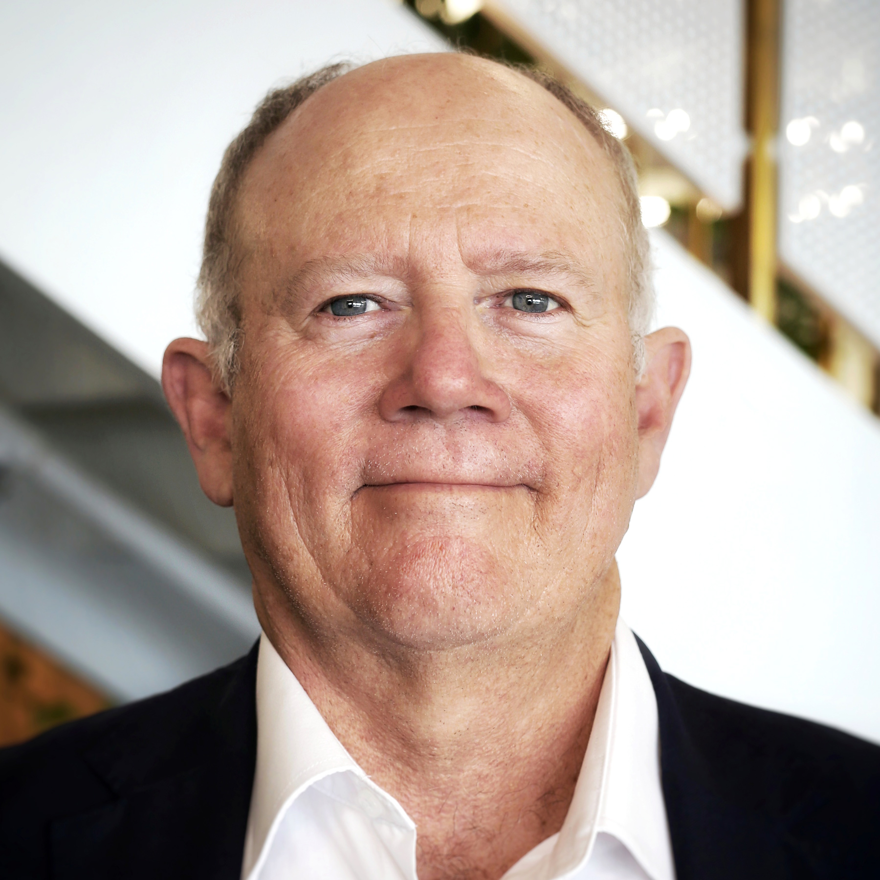 Dennis-Molloy-headshot (1)