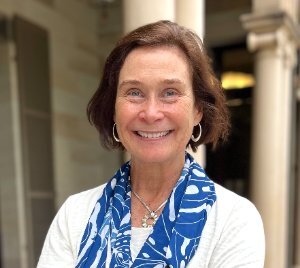Dr Bernadette Hyland